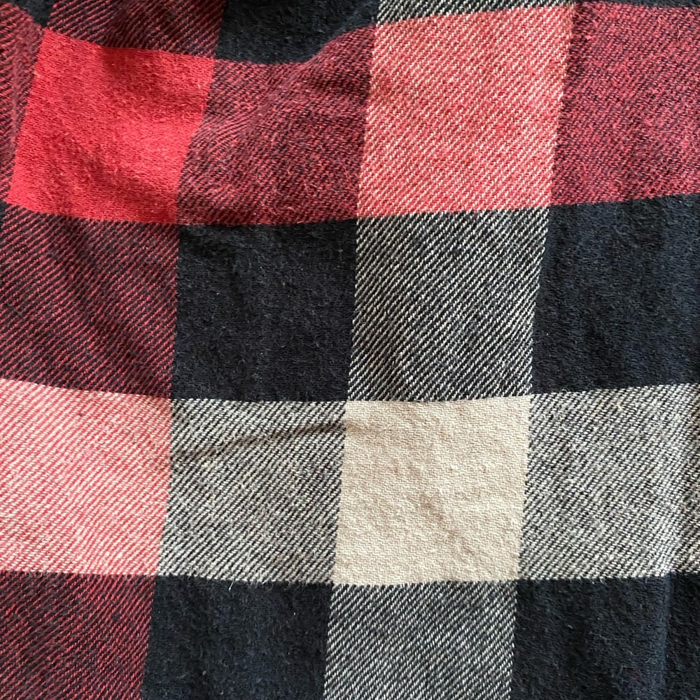 Men’s American Eagle long sleeve flannel
